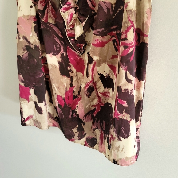 Ann Taylor Women's Sleeveless Floral Ruffled Top Size 6 - Picture 6 of 10